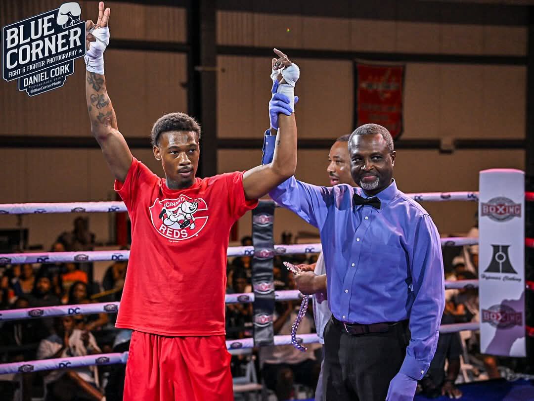 Lavars Carter vs Adam Hach Album